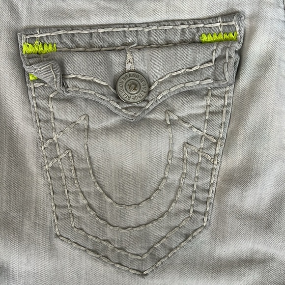 True Religion Jeans Ricky Relaxed Straight Leg Size 33 - Picture 3 of 13